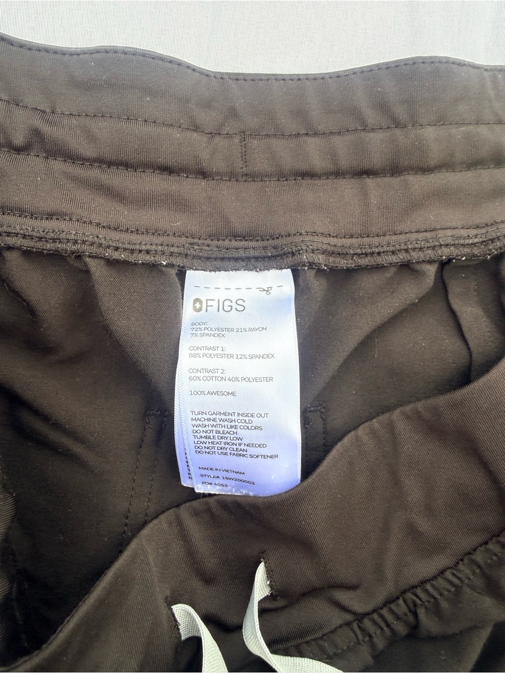 #73 Figs Black Alloy-Trim Drawstring Scrub Pants-size(3x) - Picture 2 of 7